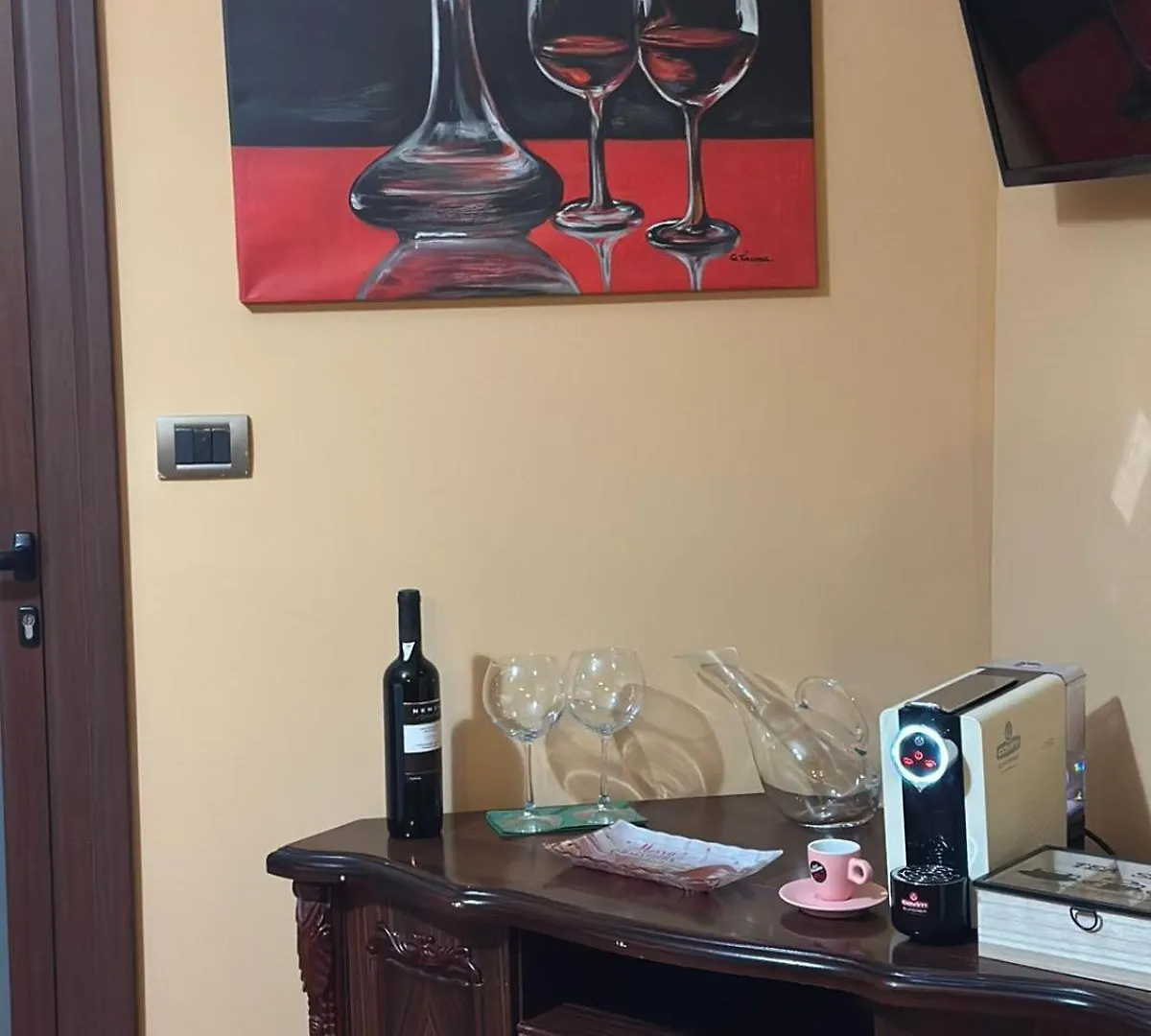 Mb King Hotel Гирокастра Албания